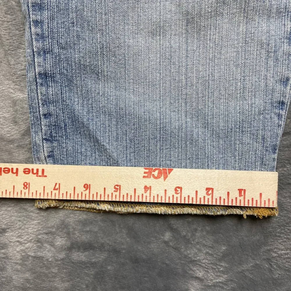 l.e.i. Faded Denim Shorts Women’s Size 1 Light Blue‎ Denim